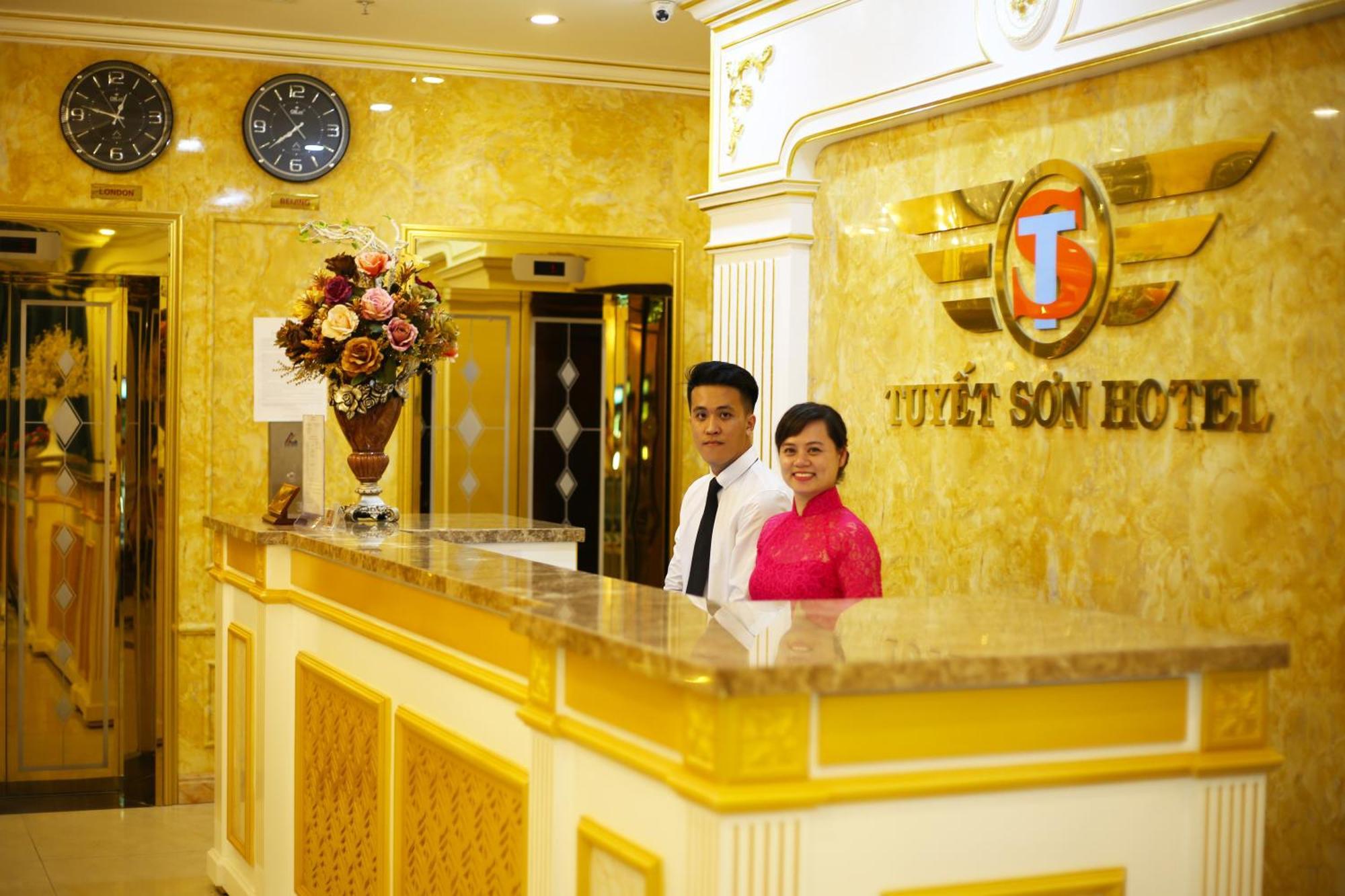 Tuyet Son Hotel  Da Nang Buitenkant foto