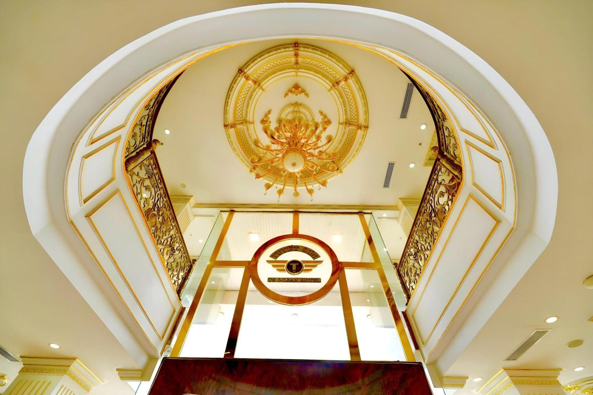 Tuyet Son Hotel  Da Nang Buitenkant foto