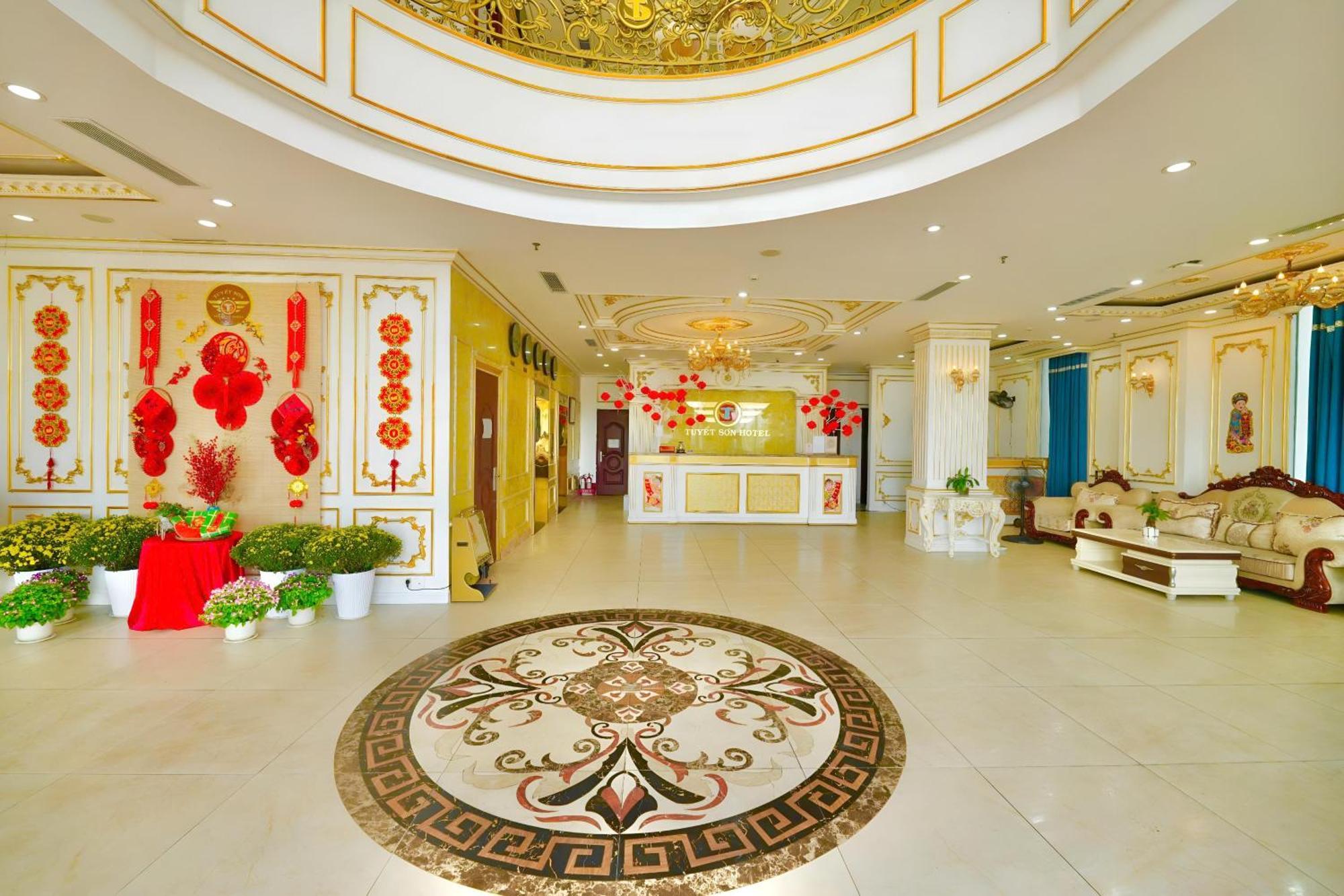Tuyet Son Hotel  Da Nang Buitenkant foto
