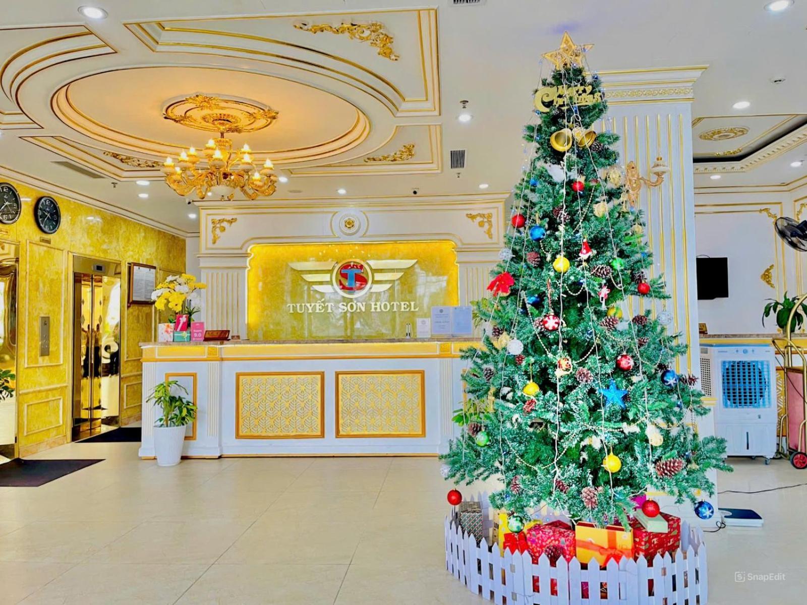 Tuyet Son Hotel  Da Nang Buitenkant foto